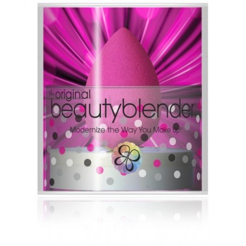 Набор: спонж Beauty Blender + Средство для очищения спонжа SOLID Набор: спонж Beauty Blender + Средство для очищения спонжа SOLID
